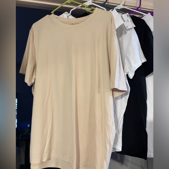 8 top bundle - Picture 3 of 8